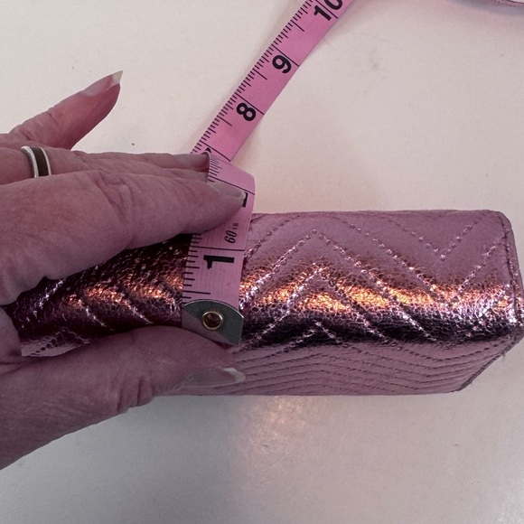 NWT IMO Vegan Pink Metallic Chevron Zip Around Wallet Quilted Wristlet - Picture 9 of 11
